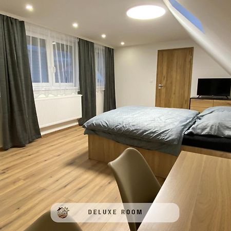 Apartmanovy Dom Visnove Eksteriør billede