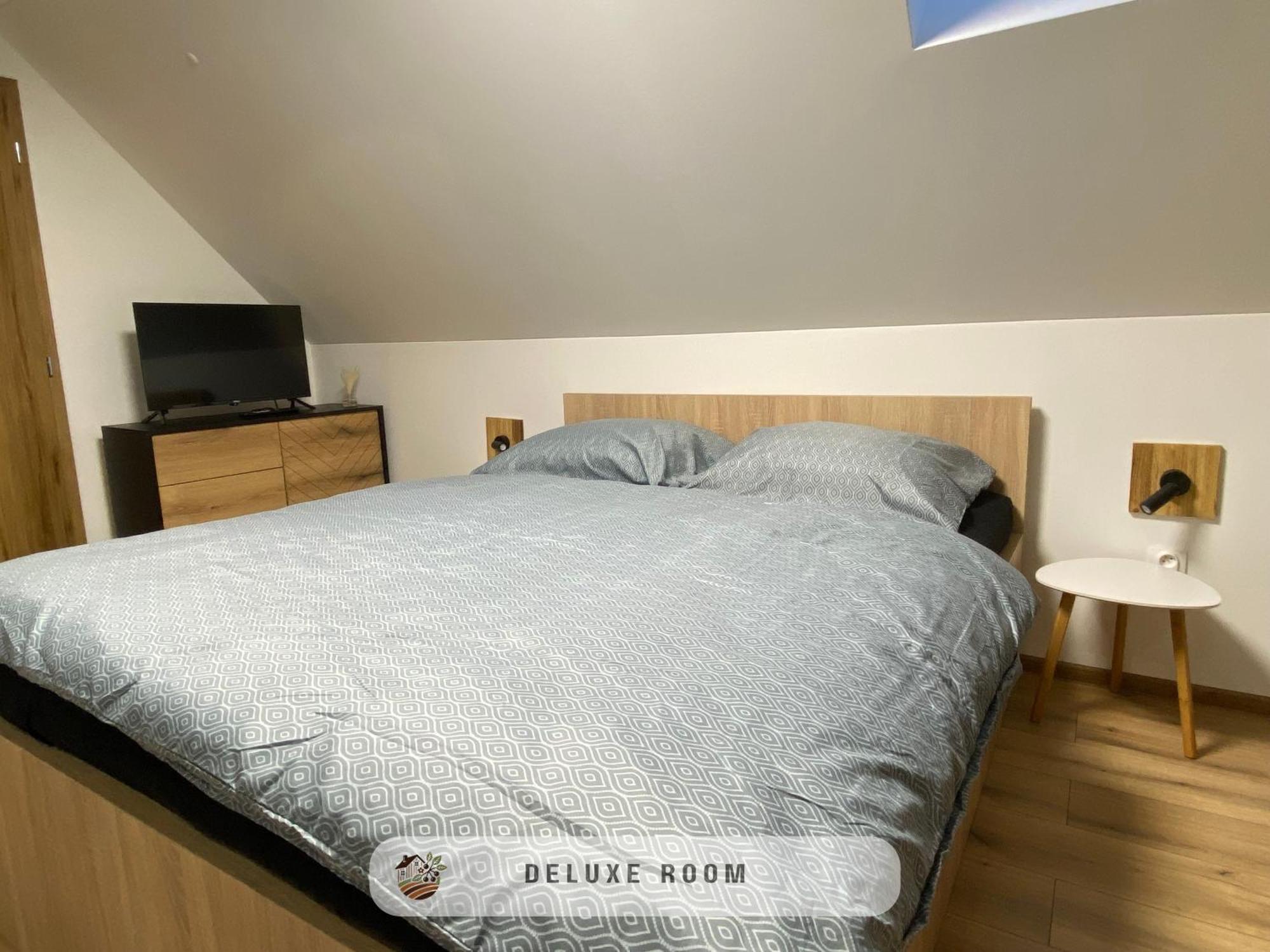 Apartmanovy Dom Visnove Eksteriør billede