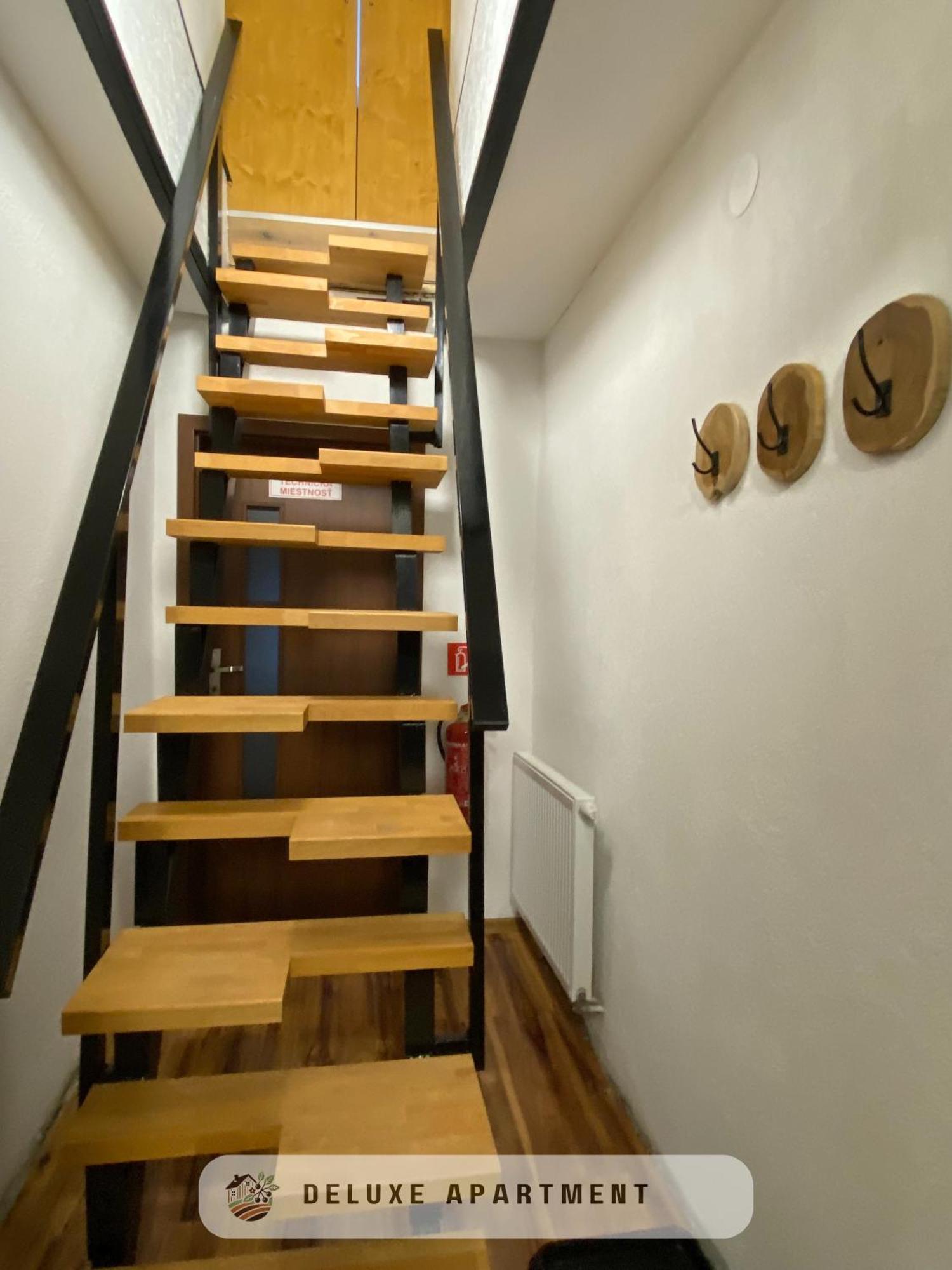 Apartmanovy Dom Visnove Eksteriør billede